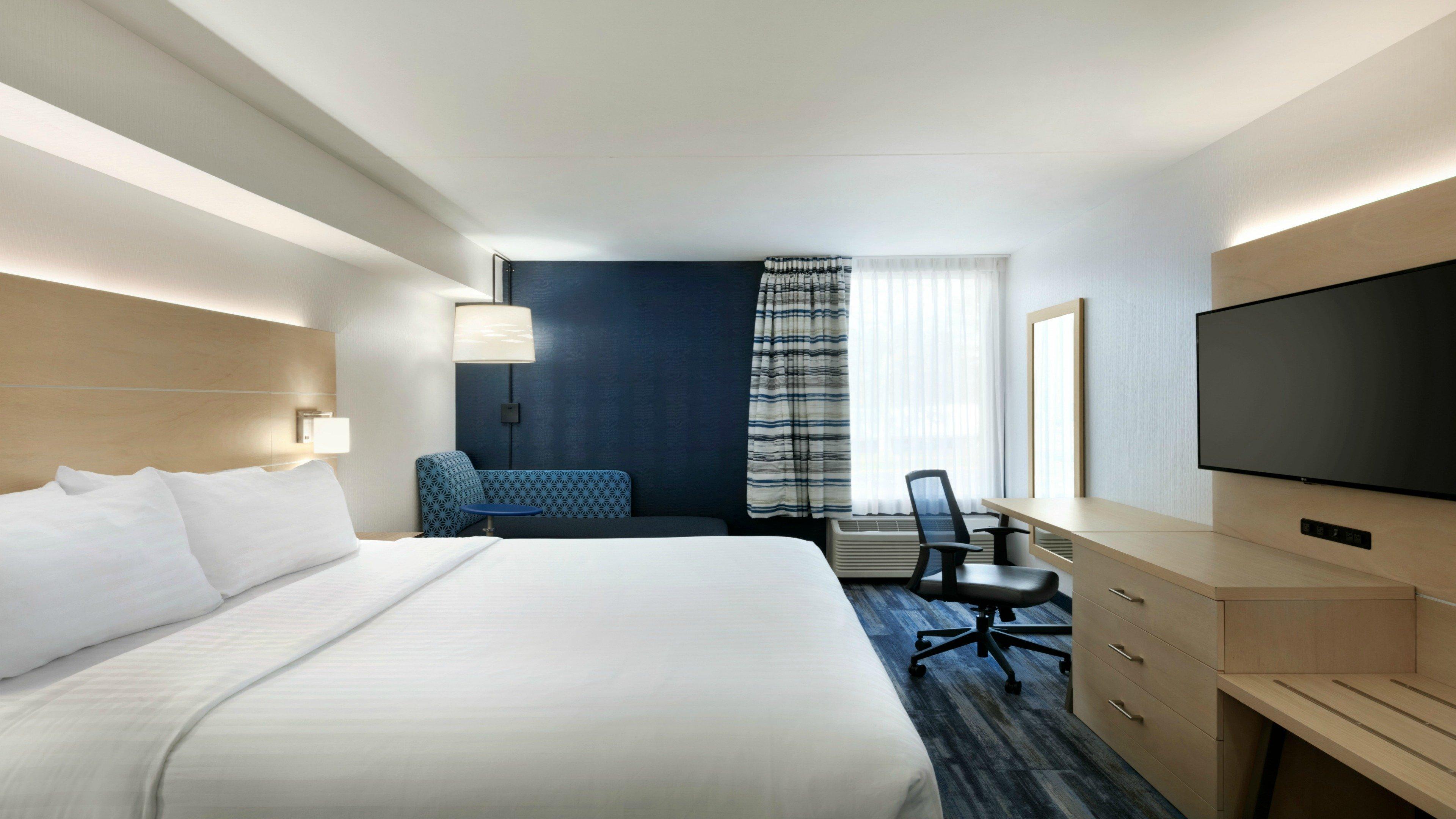 Holiday Inn Express - Williamsburg Busch Gardens Area By Ihg Exterior photo