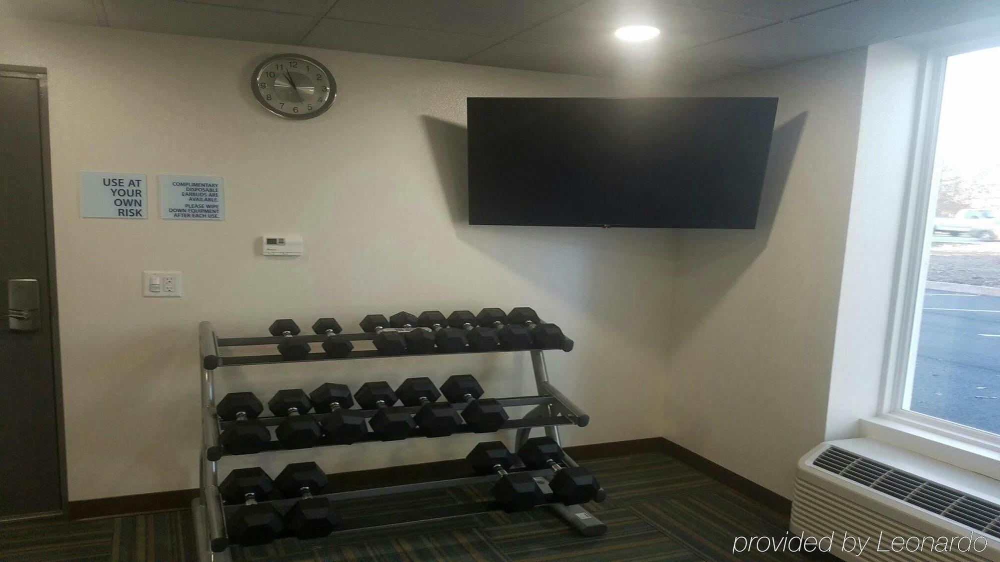 Holiday Inn Express - Williamsburg Busch Gardens Area By Ihg Exterior photo